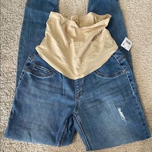 *Maternity Jeans* Straight Leg Distressed